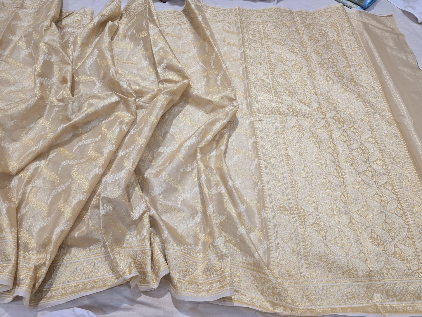 Banarasi Tissue Jamdani Jangala Saree
